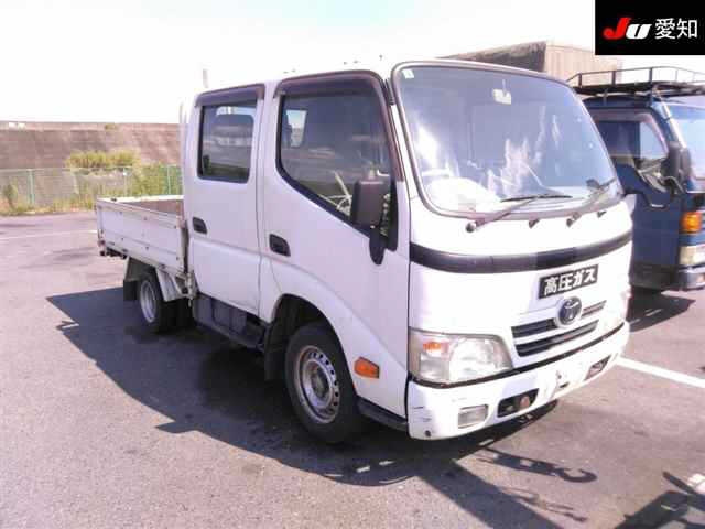 TOYOTA DYNA