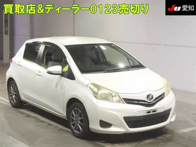 TOYOTA VITZ