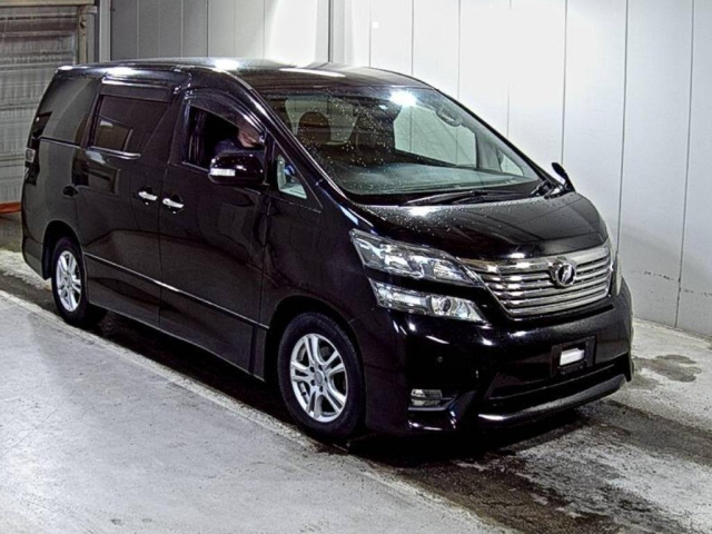 TOYOTA VELLFIRE