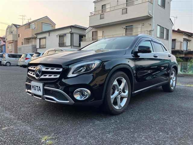 MERCEDES BENZ GLA CLASS