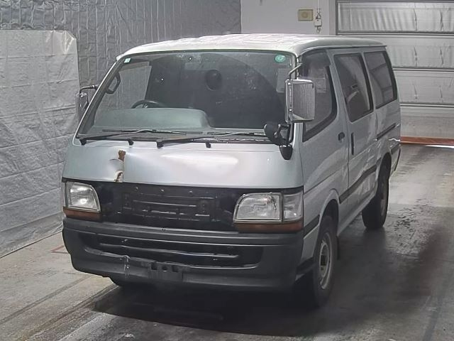 TOYOTA REGIUS ACE VAN
