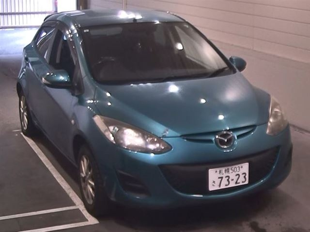 MAZDA DEMIO