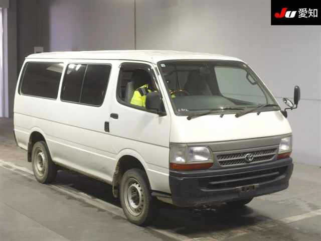 TOYOTA HIACE VAN
