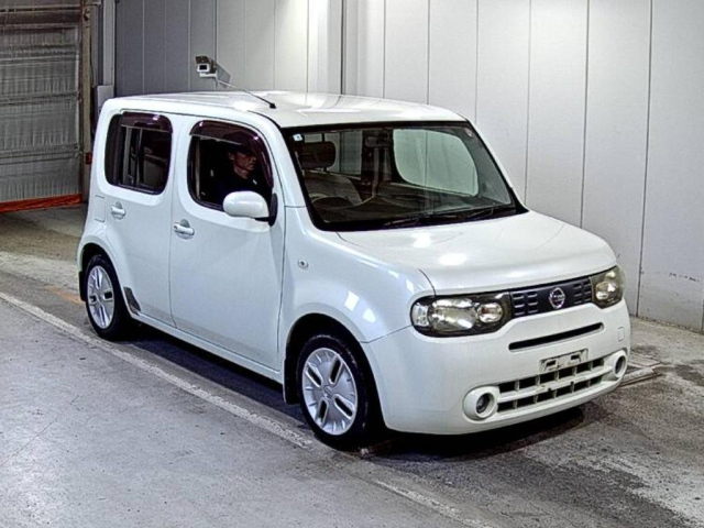 NISSAN CUBE