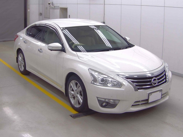 NISSAN TEANA