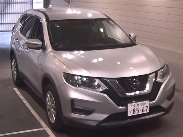 NISSAN X-TRAIL