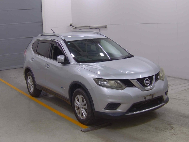NISSAN X-TRAIL HYBRID