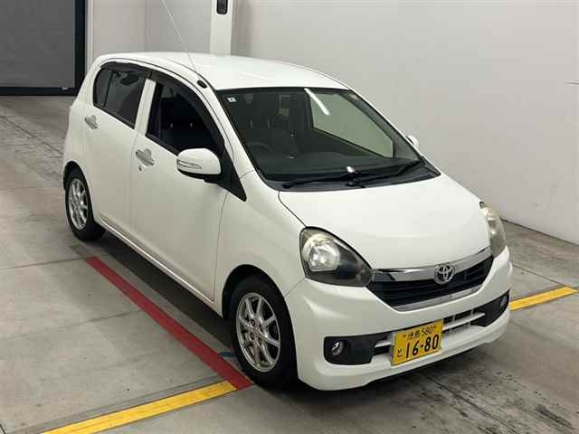 TOYOTA PIXIS EPOCH