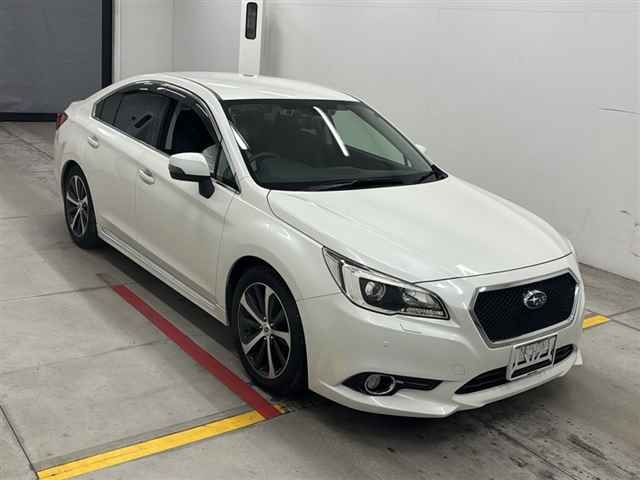 SUBARU LEGACY B4