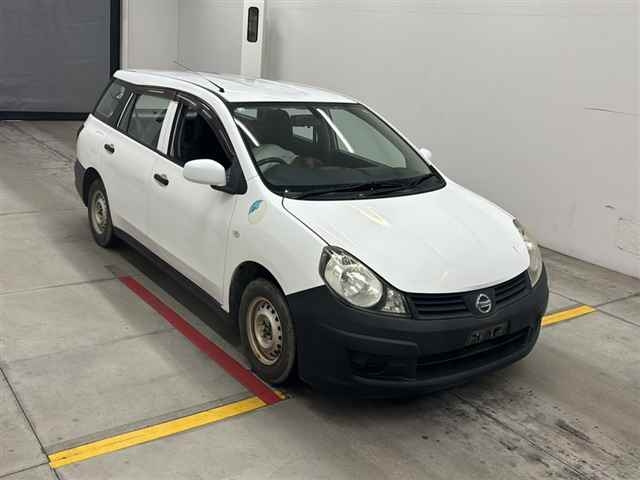 NISSAN AD