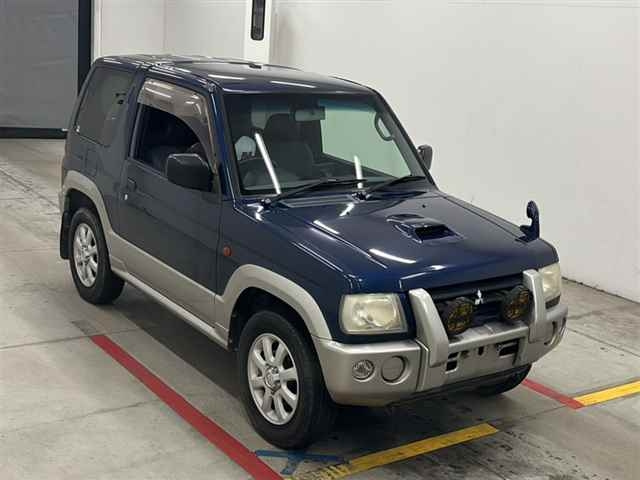MITSUBISHI PAJERO MINI