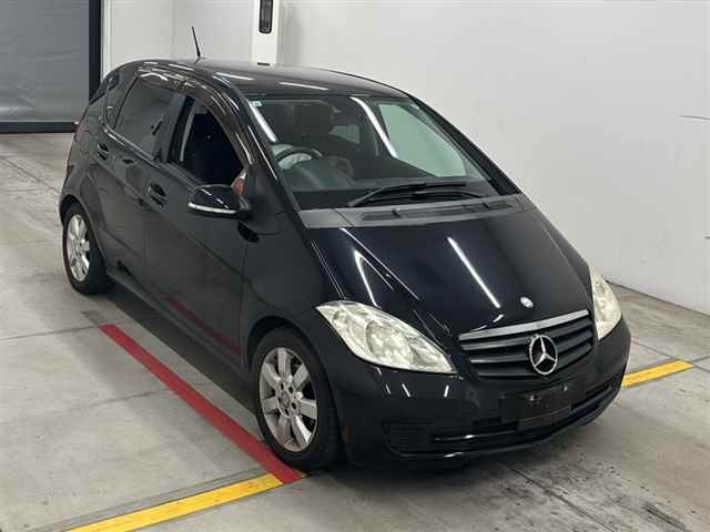 MERCEDES BENZ A CLASS