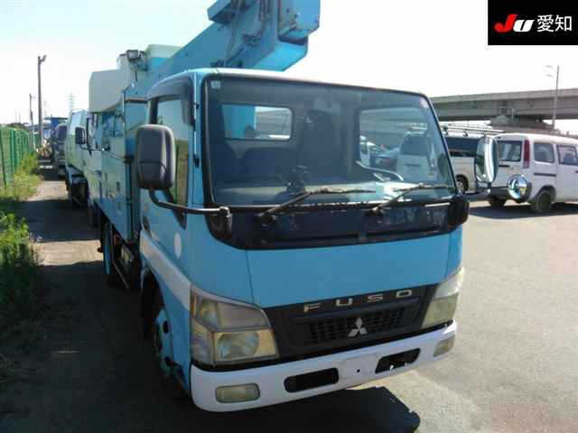 MITSUBISHI CANTER