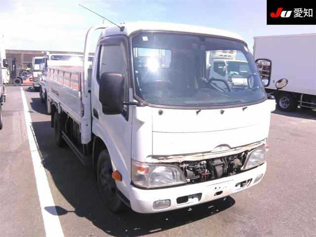 TOYOTA DYNA