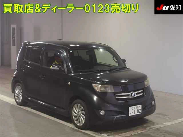 TOYOTA BB