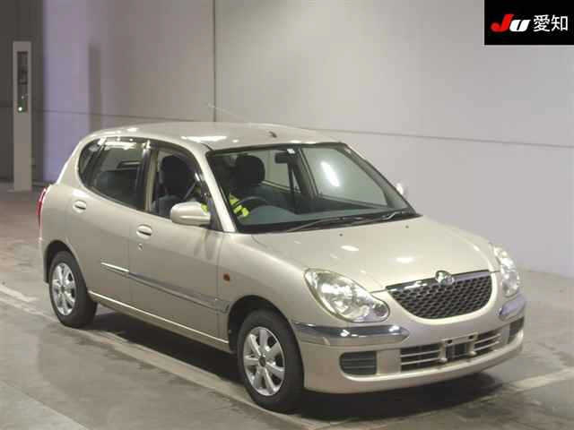 TOYOTA DUET