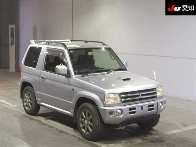 MITSUBISHI PAJERO MINI