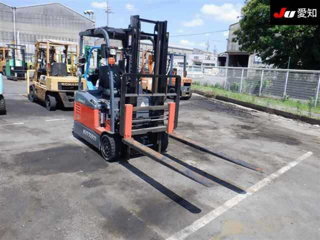 TOYOTA FORKLIFT