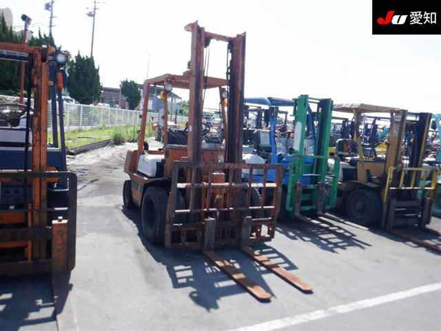 TOYOTA FORKLIFT