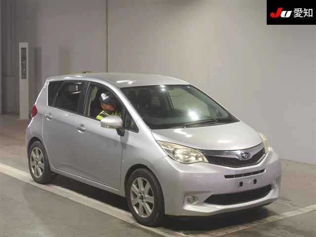 SUBARU TREZIA