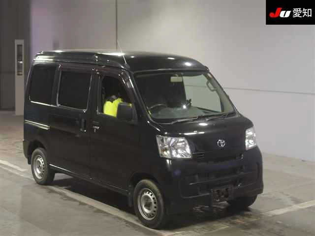 TOYOTA PIXIS VAN