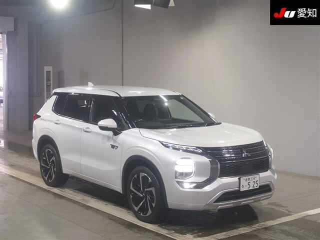 MITSUBISHI OUTLANDER PHEV