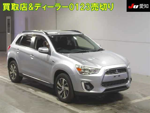 MITSUBISHI RVR