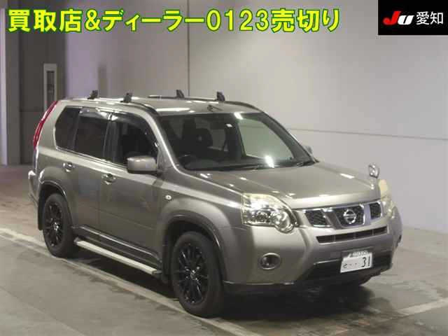 NISSAN X-TRAIL
