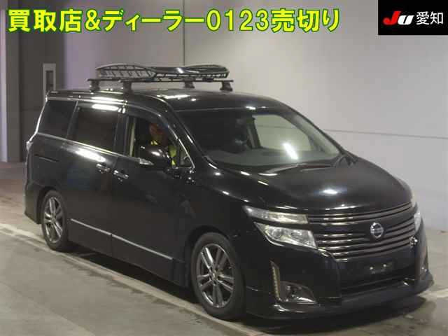 NISSAN ELGRAND
