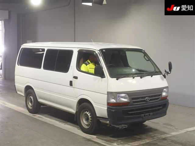 TOYOTA REGIUS ACE VAN