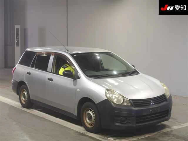MITSUBISHI LANCER VAN
