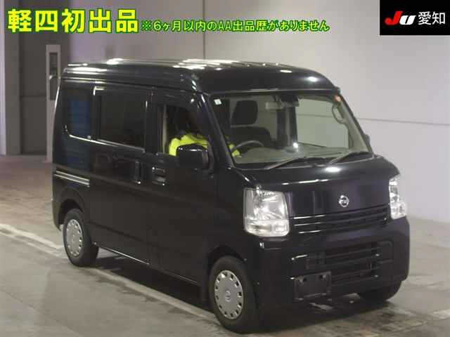 NISSAN CLIPPER VAN