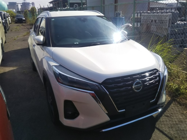 NISSAN KIX