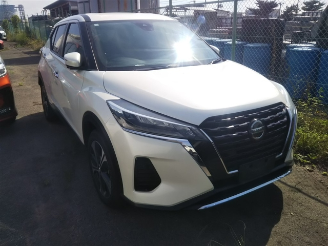 NISSAN KIX