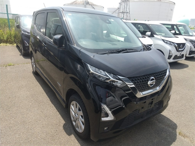 NISSAN DAYZ