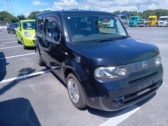 NISSAN CUBE