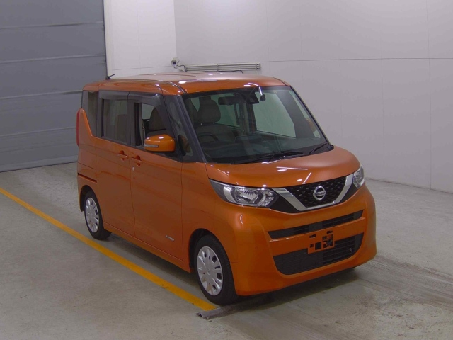 NISSAN ROOX