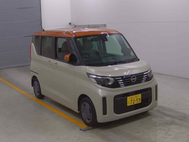 NISSAN ROOX