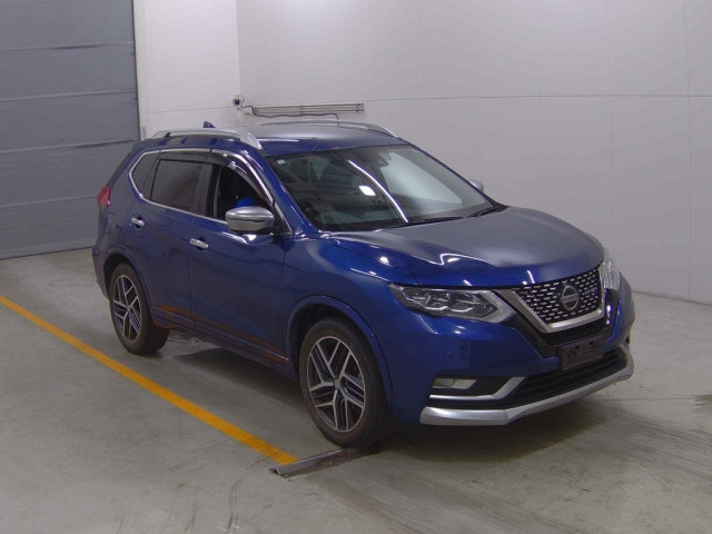 NISSAN X-TRAIL