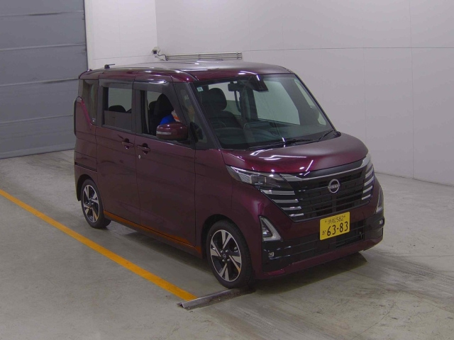NISSAN ROOX