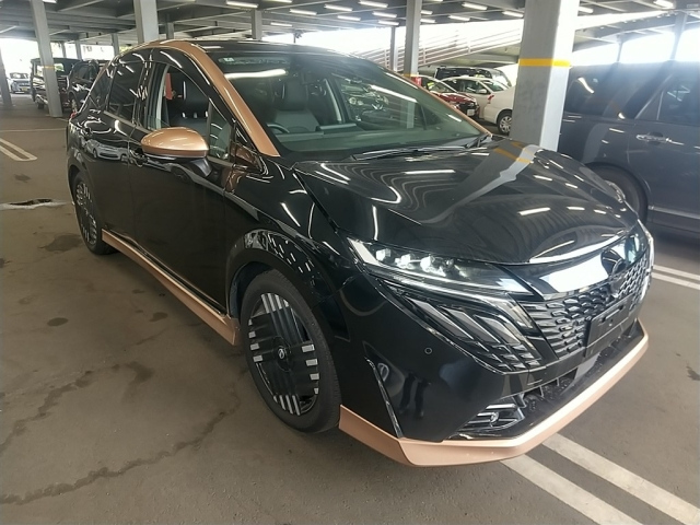 NISSAN AURA