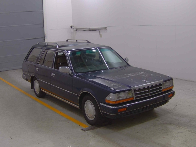 NISSAN GLORIA WAGON