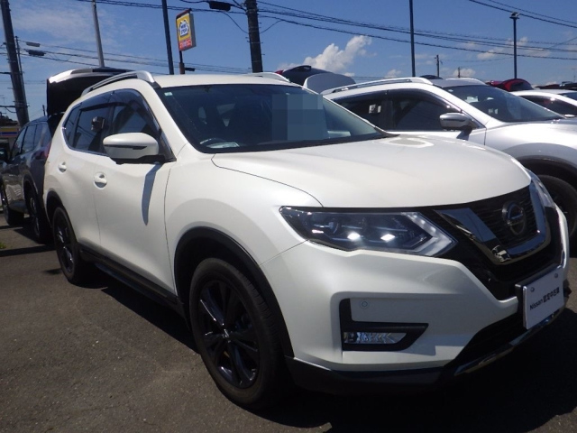 NISSAN X-TRAIL