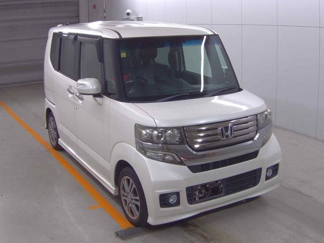 HONDA N BOX PLUS