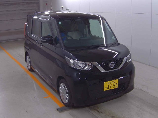 NISSAN ROOX