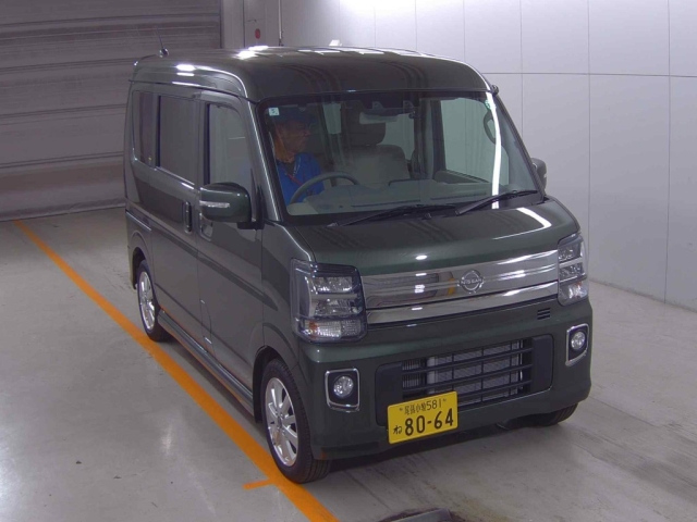 NISSAN CLIPPER RIO