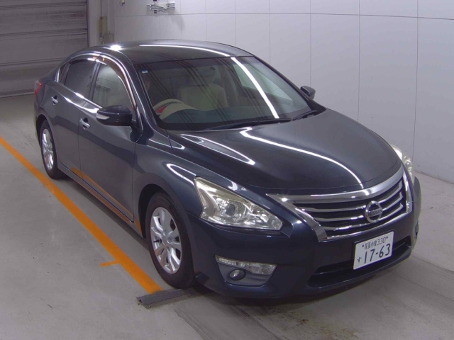 NISSAN TEANA