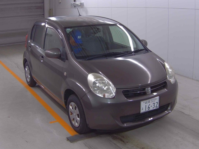TOYOTA PASSO