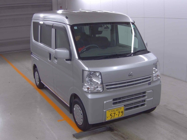 NISSAN CLIPPER VAN