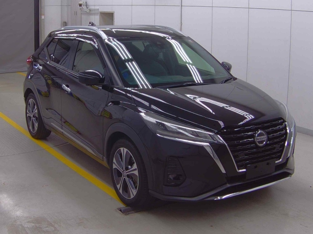 NISSAN KIX